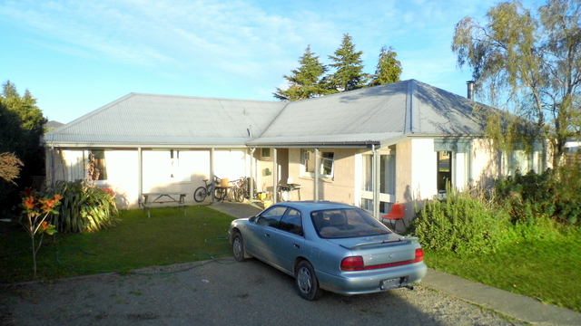 Accommodation Darfield Outside View